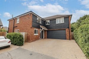 Leverick Place, Ash, Canterbury